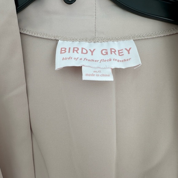 Birdy Grey KENNY RUFFLE ROBE - Picture 3 of 4